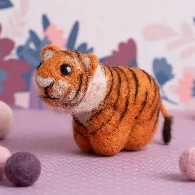  Hawthorn Handmade - Tiger Mini Needle Felting Kit Hawthorn Handmade Needlecraft Kits art-noise.myshopify.com hawthorn-handmade-tiger-mini-needle-felting-kit
