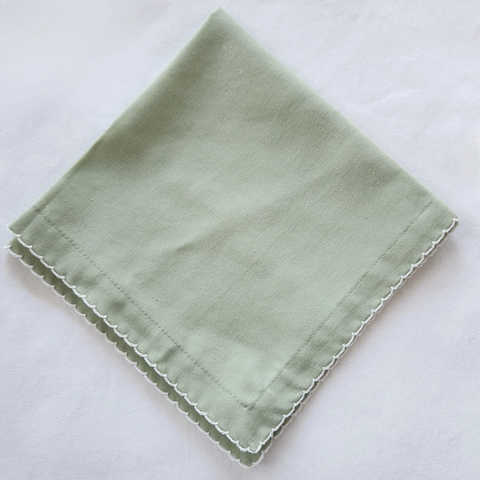 Serene Scallop Trim Linen Blend Napkins | Set of 4