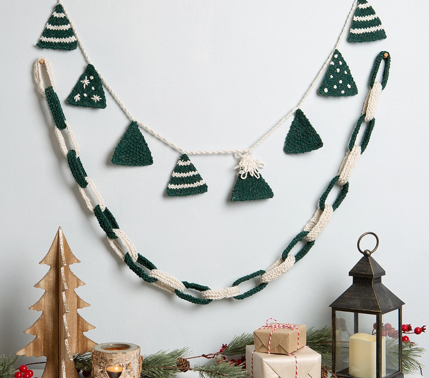 Oh Christmas Tree Garland and Paper Chain Knitting Kit