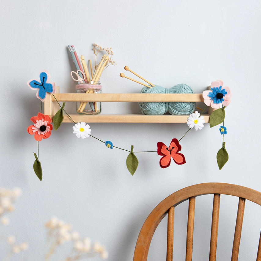 Wildflower Garland Beginner Felt Craft Kit Wool Couture product_type art-noise.myshopify.com wildflower-garland-beginner-felt-craft-kit
