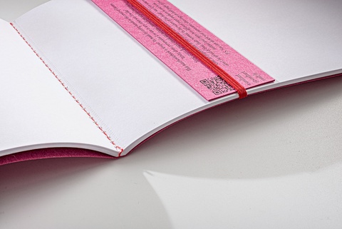 SM-LT AUTHENTICBOOK STITCHED ALBUM DRAWING