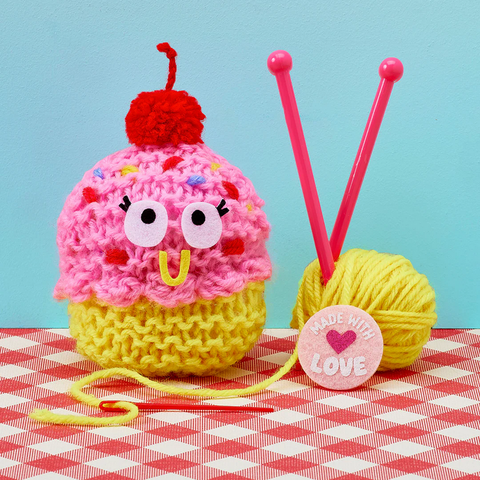 Bright Stripes Snack Knit Kit - Cupcake Cutie