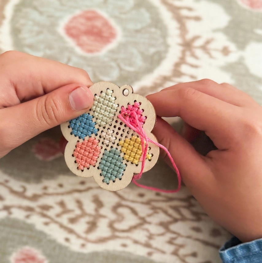 Cotton Twist Make Your Own Flower Cross Stitch Keyring