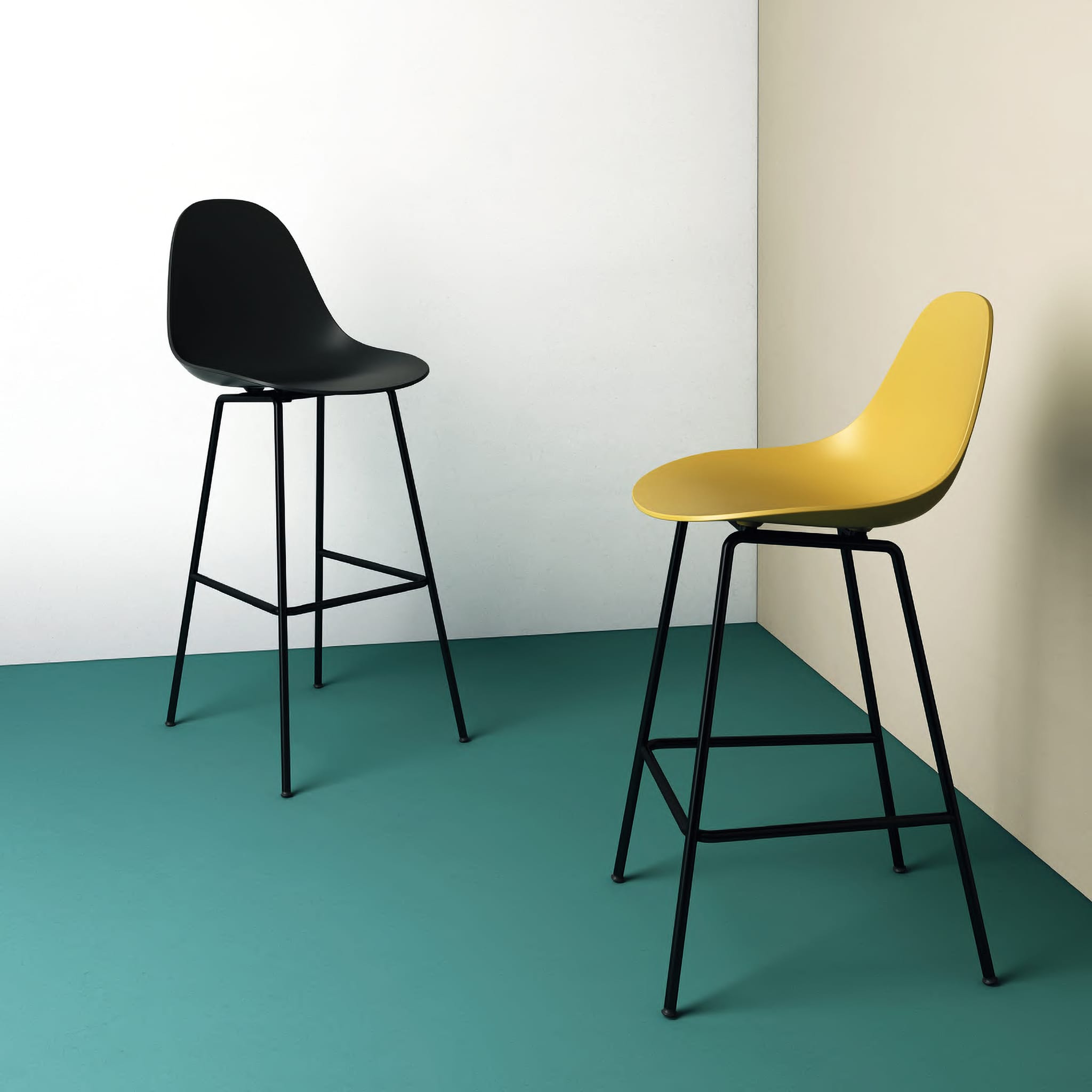 TA Counter Stool<br> Indoor Use