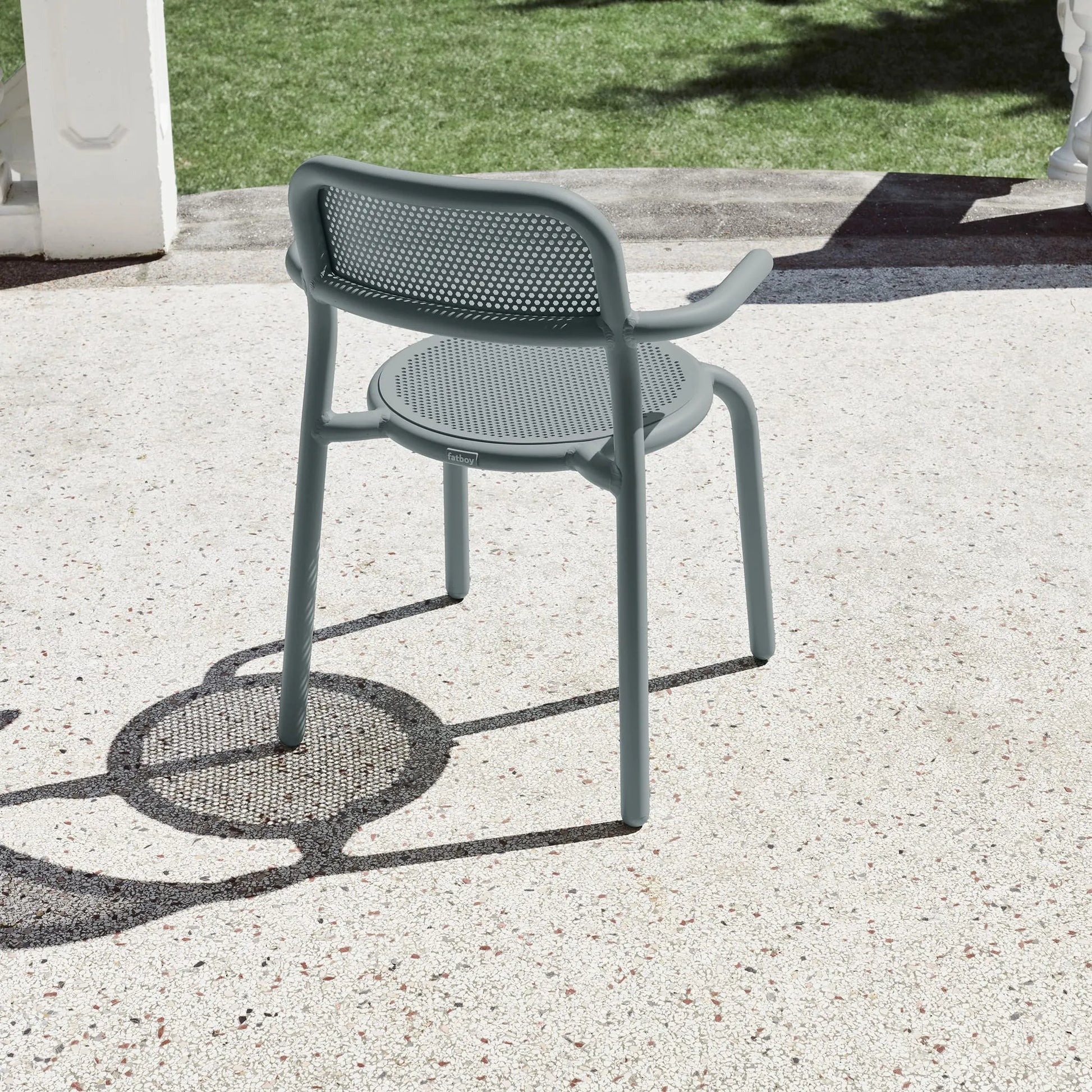 Toní Armchair Nüline Distribution Outdoor Chairs art-noise.myshopify.com toni-armchair Toní Armchair Nüline Distribution Outdoor Chairs art-noise.myshopify.com toni-armchair