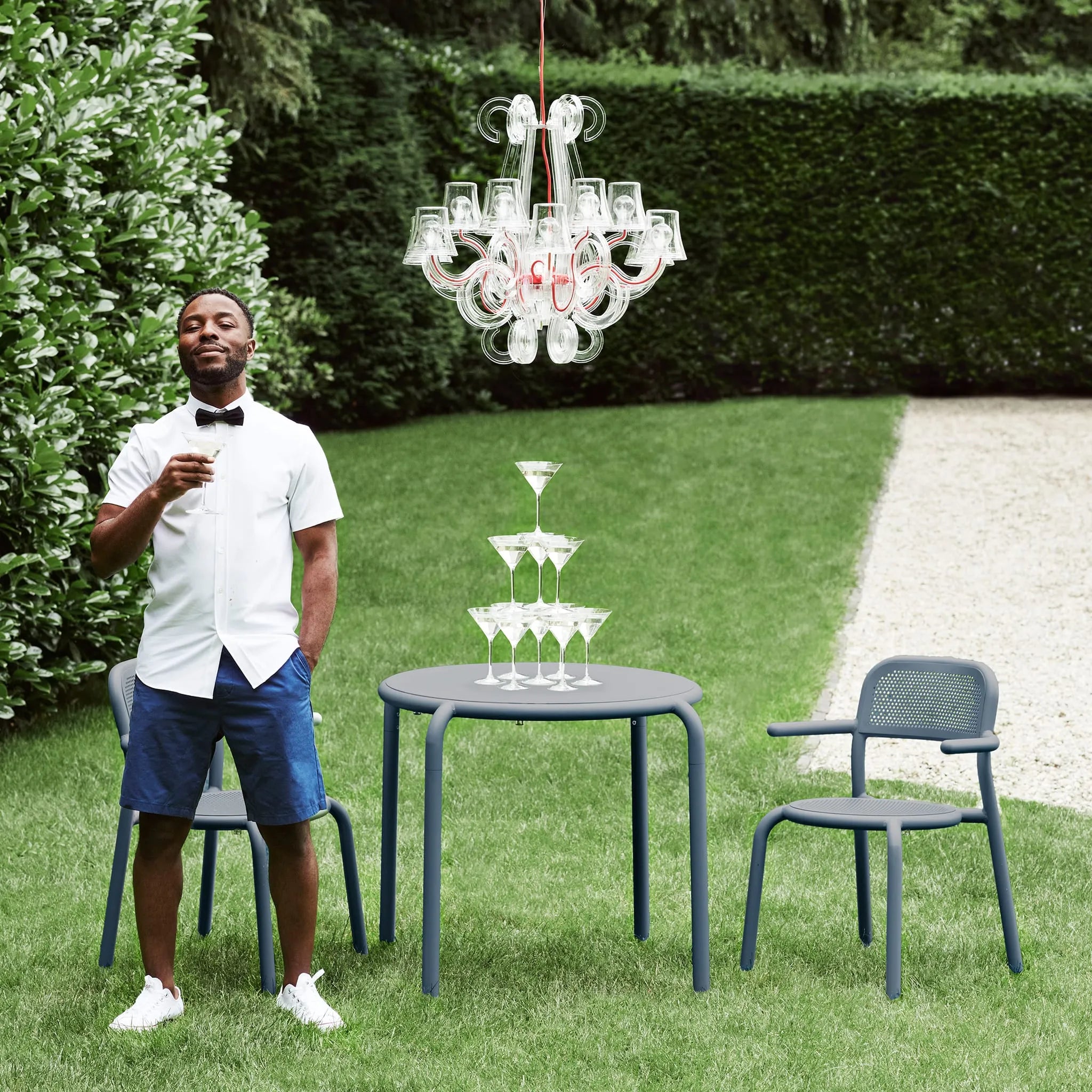 Toní Bistreau<br> Up to 4-Seater Nüline Distribution Outdoor Tables art-noise.myshopify.com toni-bistreau-br-up-to-4-seater Toní Bistreau<br> Up to 4-Seater Nüline Distribution Outdoor Tables art-noise.myshopify.com toni-bistreau-br-up-to-4-seater