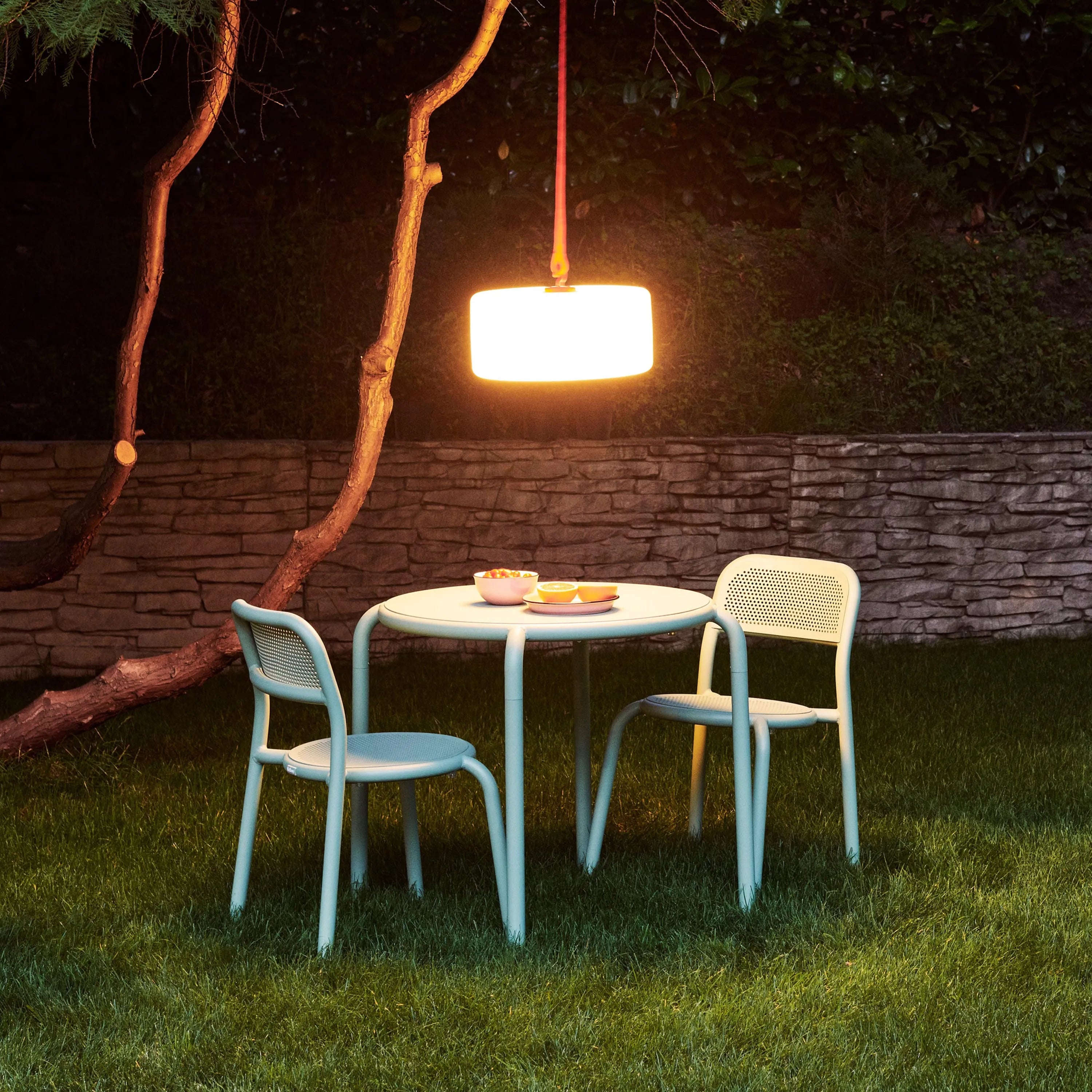 Toní Chair Nüline Distribution Outdoor Chairs art-noise.myshopify.com toni-chair Toní Chair Nüline Distribution Outdoor Chairs art-noise.myshopify.com toni-chair