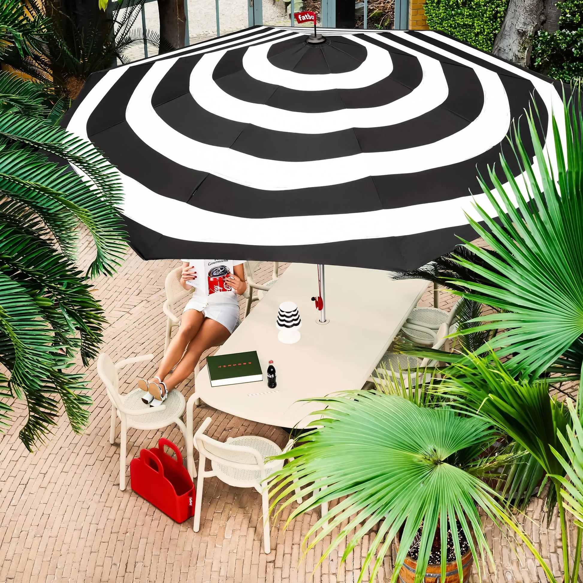 Toní Tablo<br> Up to 8-Seater Nüline Distribution Outdoor Tables art-noise.myshopify.com toni-tablo-br-up-to-8-seater Toní Tablo<br> Up to 8-Seater Nüline Distribution Outdoor Tables art-noise.myshopify.com toni-tablo-br-up-to-8-seater