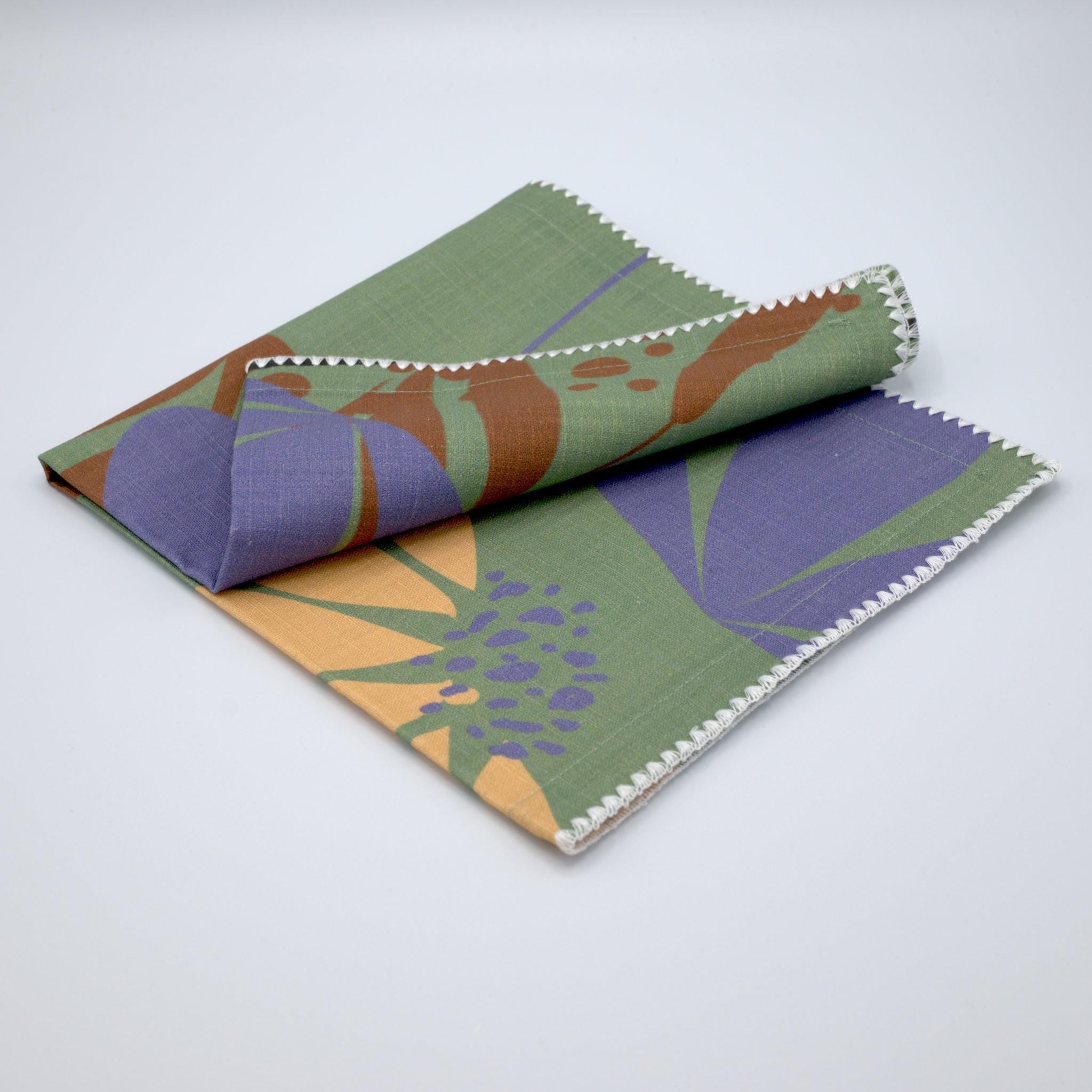 Pollen Up: Premium Cotton Dinner Napkins