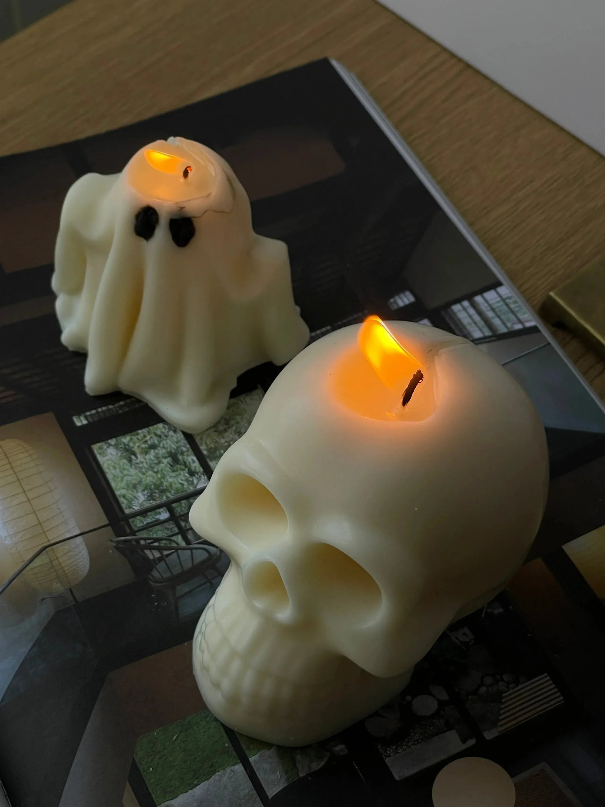 Skull Eloise and Oliver Decorative Candle art-noise.myshopify.com skull Skull Eloise and Oliver Decorative Candle art-noise.myshopify.com skull