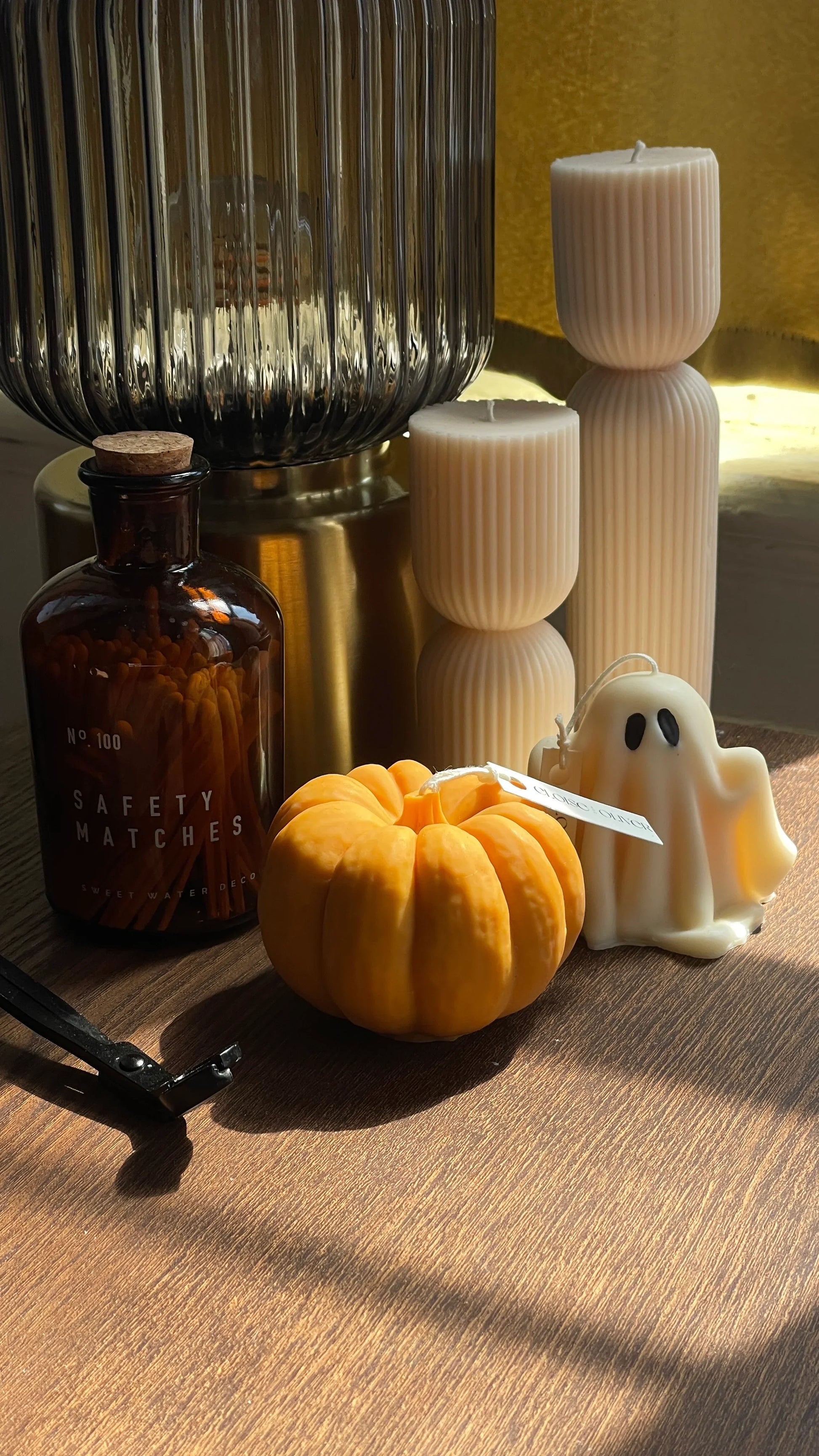 Giant Pumpkin Eloise and Oliver Decorative Candle art-noise.myshopify.com giant-pumpkin