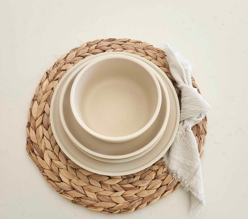 Vaisselles en céramique (blanc crème)