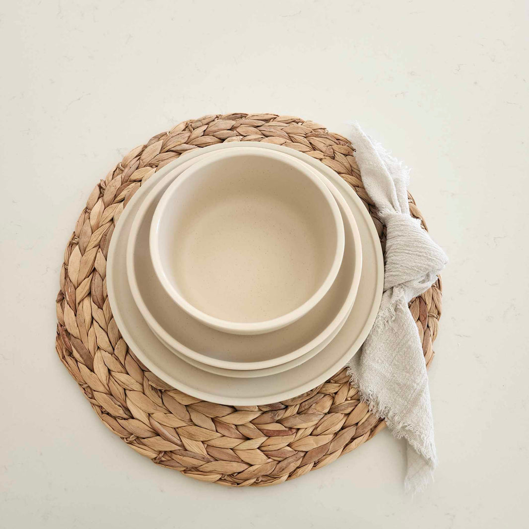 Vaisselles en céramique (blanc crème)