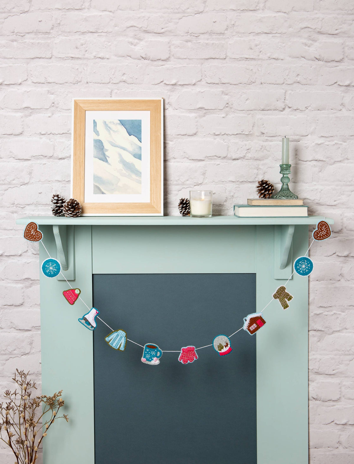 Winter Garland Felt Craft Kit | Christmas Beginner Craft Kit