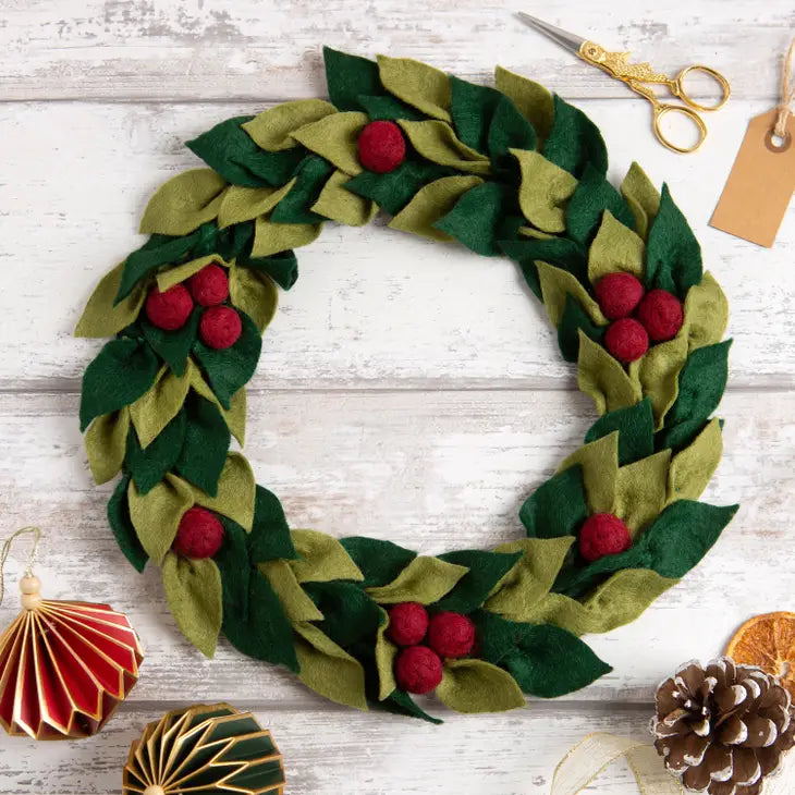 Wool Couture - Christmas Berry Wreath Felt Craft Kit