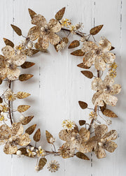 Bloom Oval Wreath