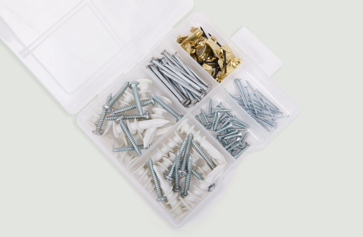 Character - The Essential Hardware Set