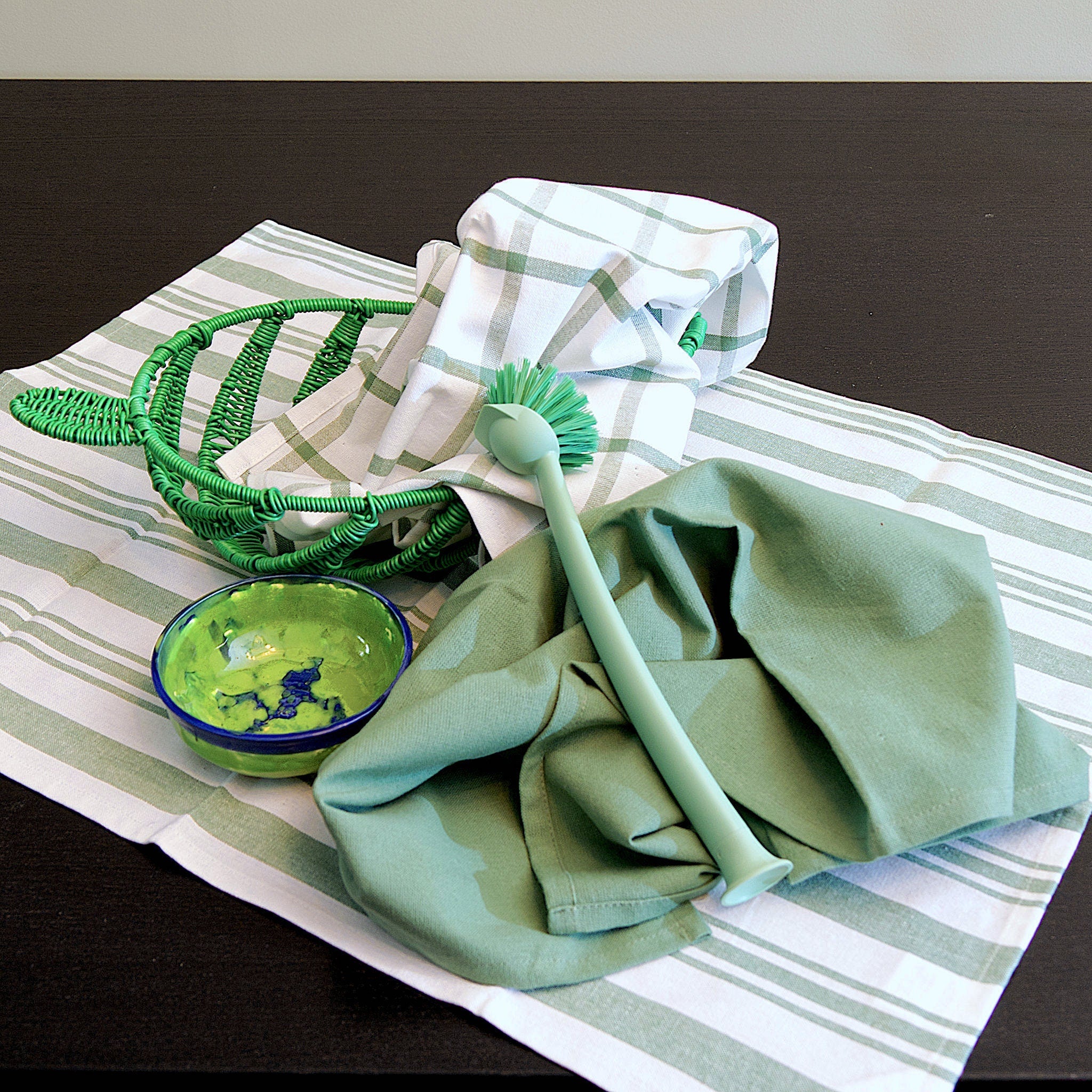 Decade Classic Tea Towels: 3 Colors-Set/3