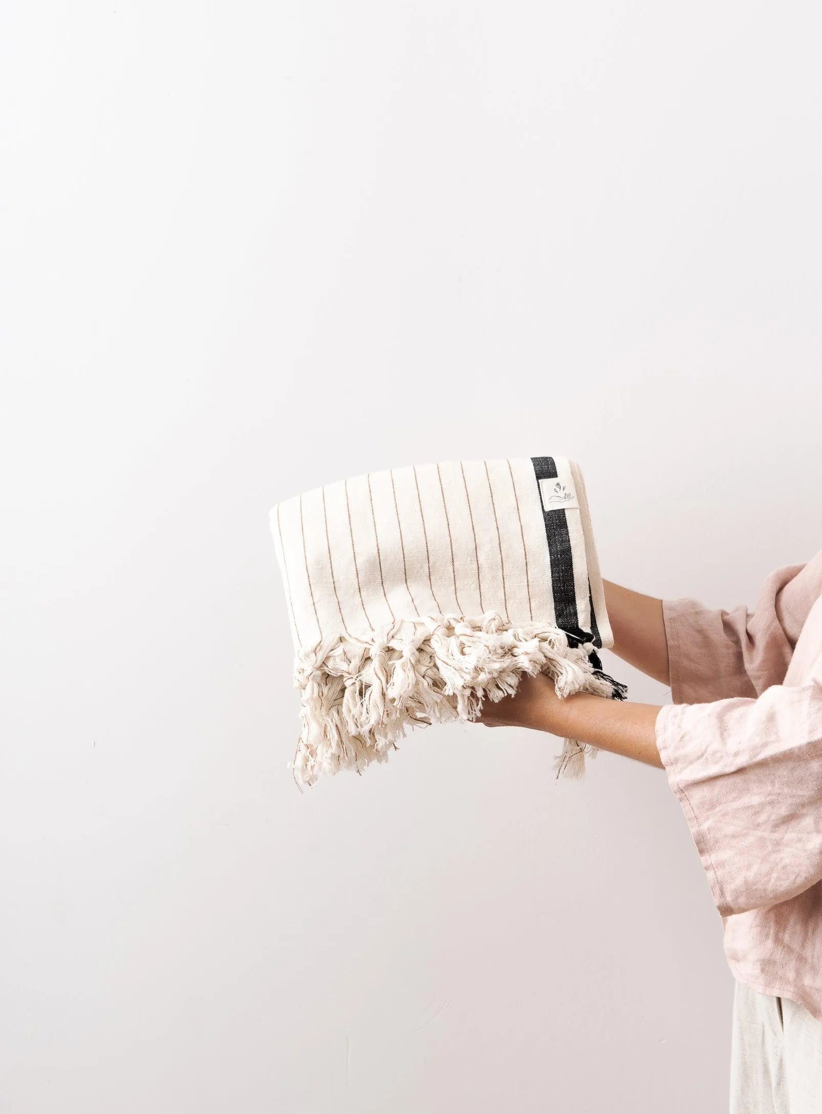 Ipek - Turkish Towel Confetti Mill bath towel art-noise.myshopify.com ipek-turkish-towel Ipek - Turkish Towel Confetti Mill bath towel art-noise.myshopify.com ipek-turkish-towel