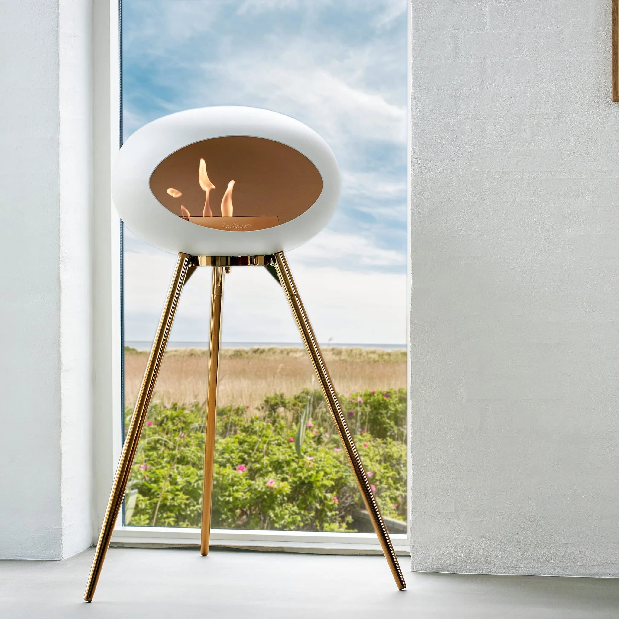 Le Feu Ground High Dome <br>White Nüline Distribution Fireplaces art-noise.myshopify.com le-feu-ground-high-dome-br-white Le Feu Ground High Dome <br>White Nüline Distribution Fireplaces art-noise.myshopify.com le-feu-ground-high-dome-br-white