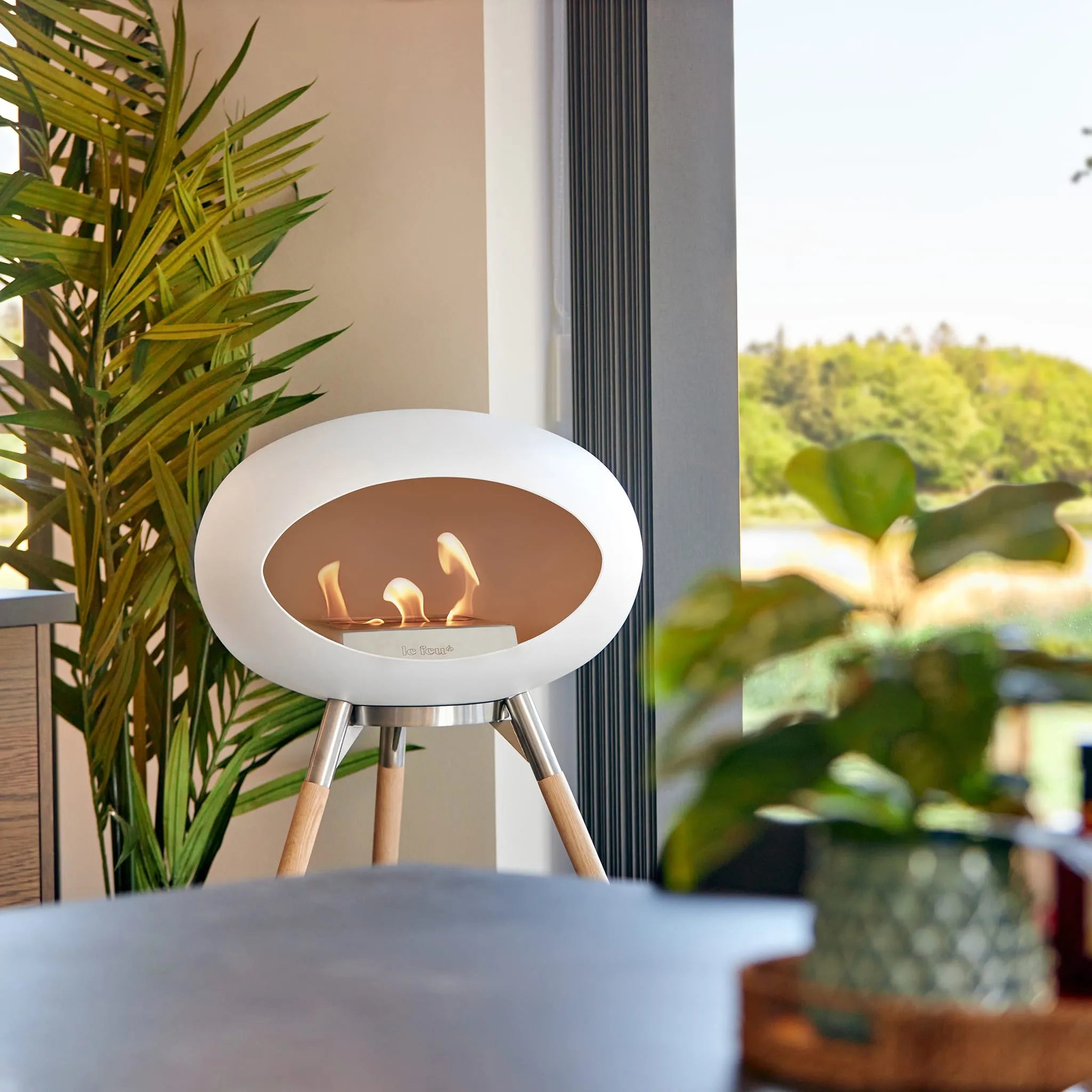 Le Feu Ground High Dome <br>White Nüline Distribution Fireplaces art-noise.myshopify.com le-feu-ground-high-dome-br-white Le Feu Ground High Dome <br>White Nüline Distribution Fireplaces art-noise.myshopify.com le-feu-ground-high-dome-br-white