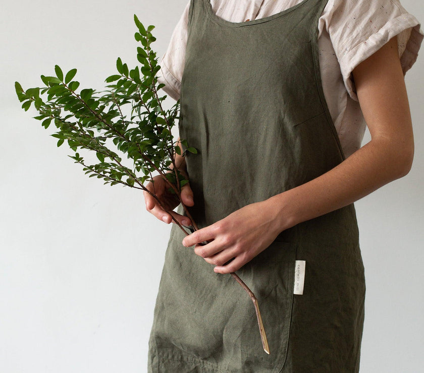 Linen Apron - Forest green