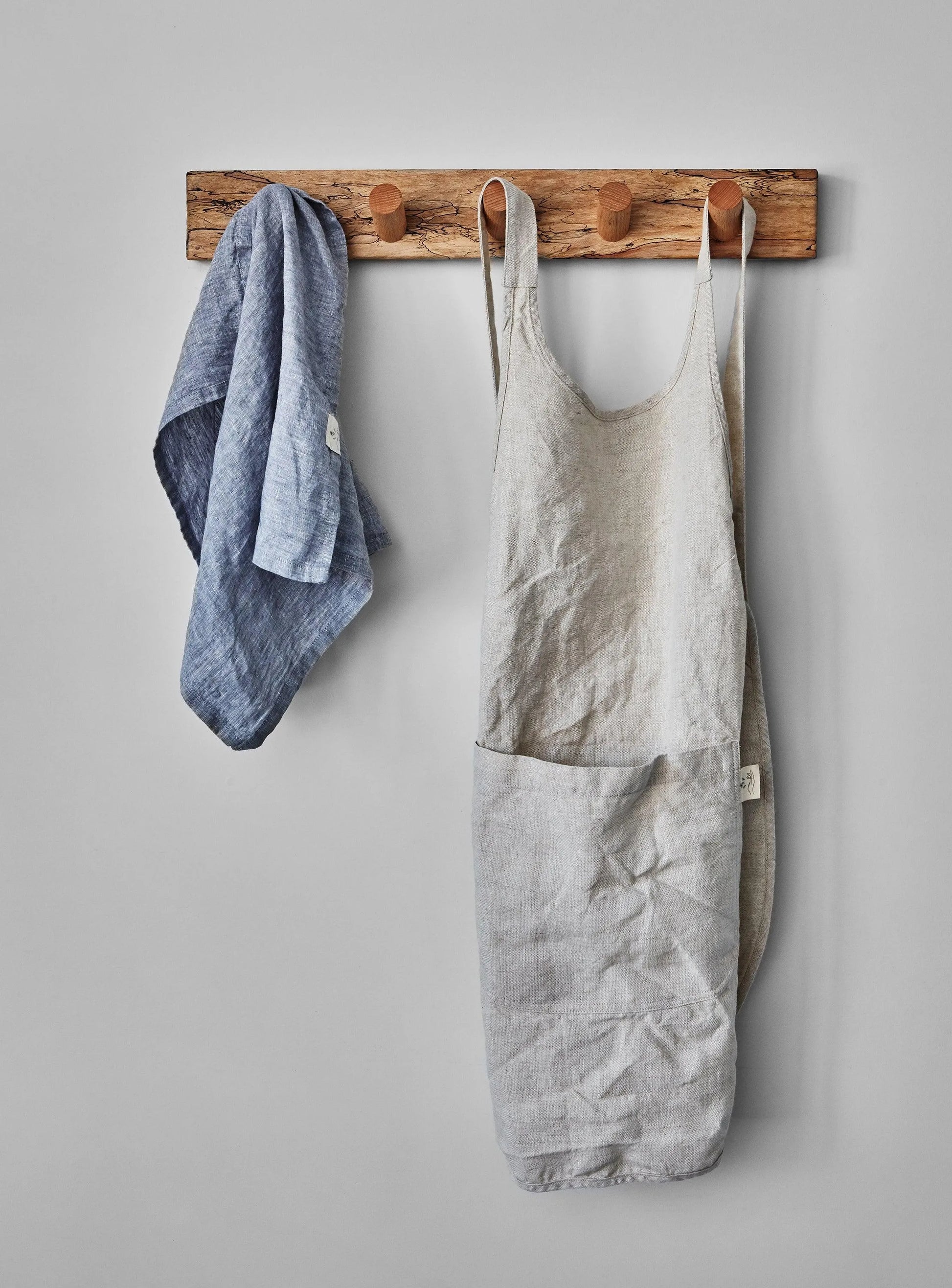 Linen Apron - Oat Confetti Mill Aprons art-noise.myshopify.com linen-apron-oat Linen Apron - Oat Confetti Mill Aprons art-noise.myshopify.com linen-apron-oat