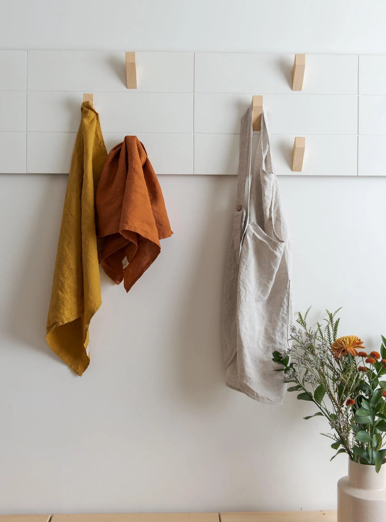 Linen Apron - Oat Confetti Mill Aprons art-noise.myshopify.com linen-apron-oat Linen Apron - Oat Confetti Mill Aprons art-noise.myshopify.com linen-apron-oat