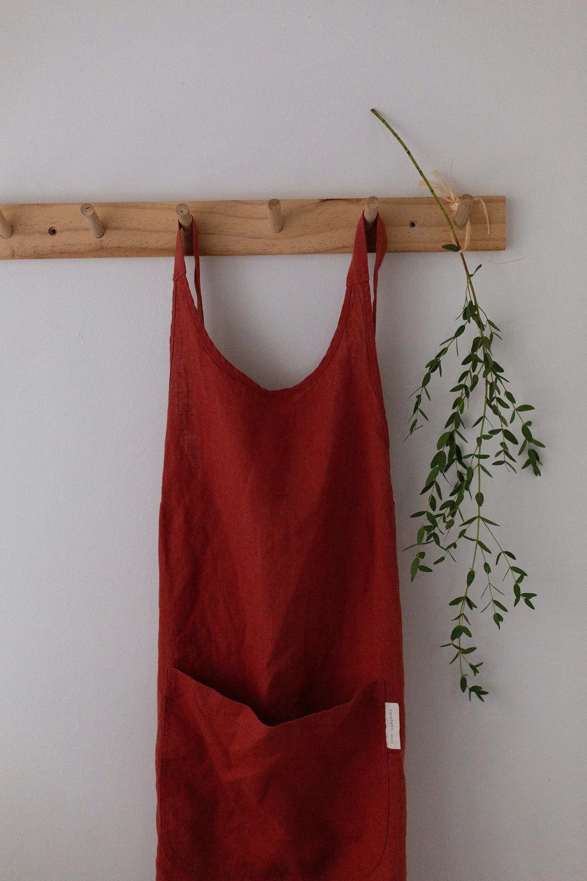 Linen Apron - Terracota Confetti Mill Aprons art-noise.myshopify.com linen-apron-terracota Linen Apron - Terracota Confetti Mill Aprons art-noise.myshopify.com linen-apron-terracota