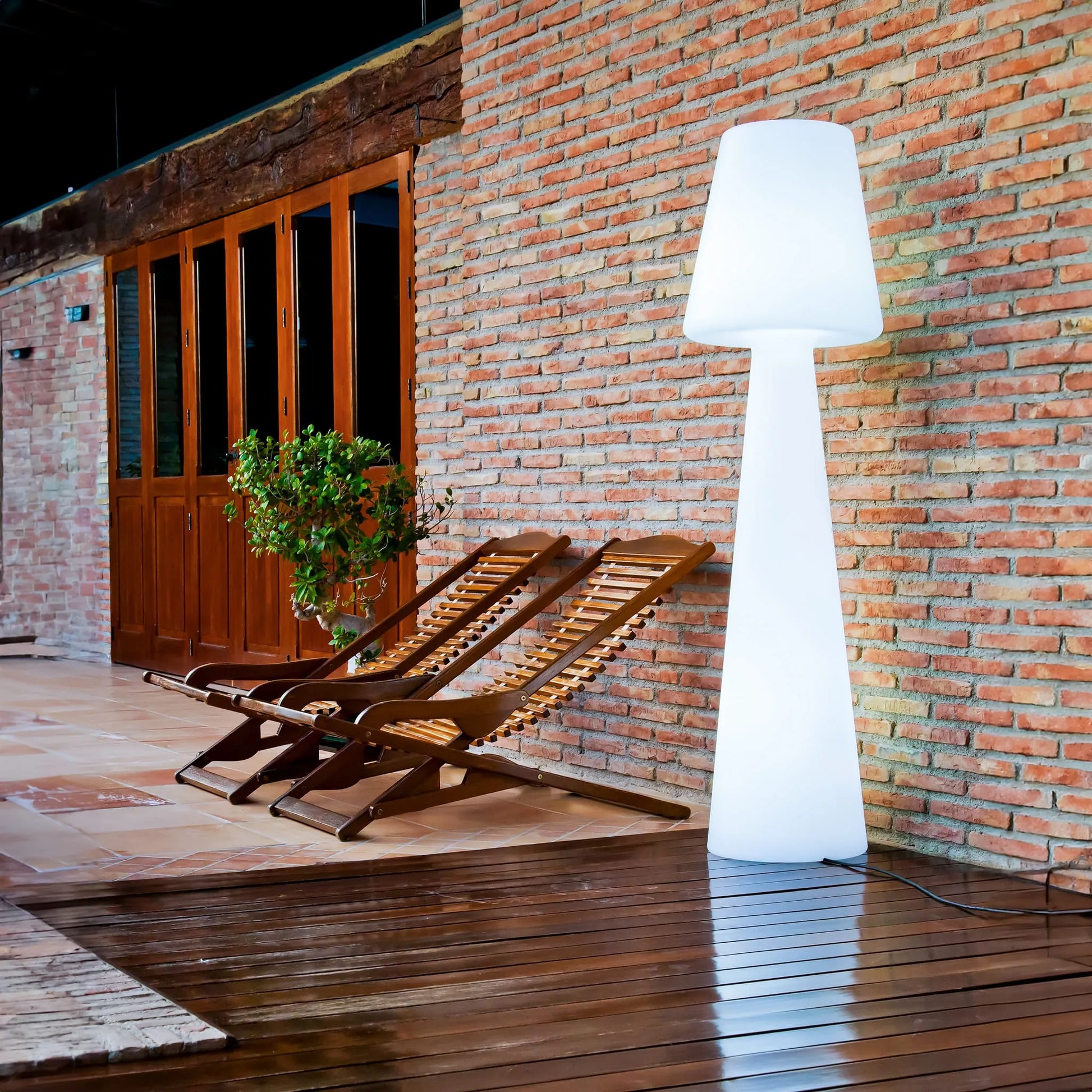 Lola 165 Nüline Distribution Night Lights & Ambient Lighting art-noise.myshopify.com lola-165 Lola 165 Nüline Distribution Night Lights & Ambient Lighting art-noise.myshopify.com lola-165