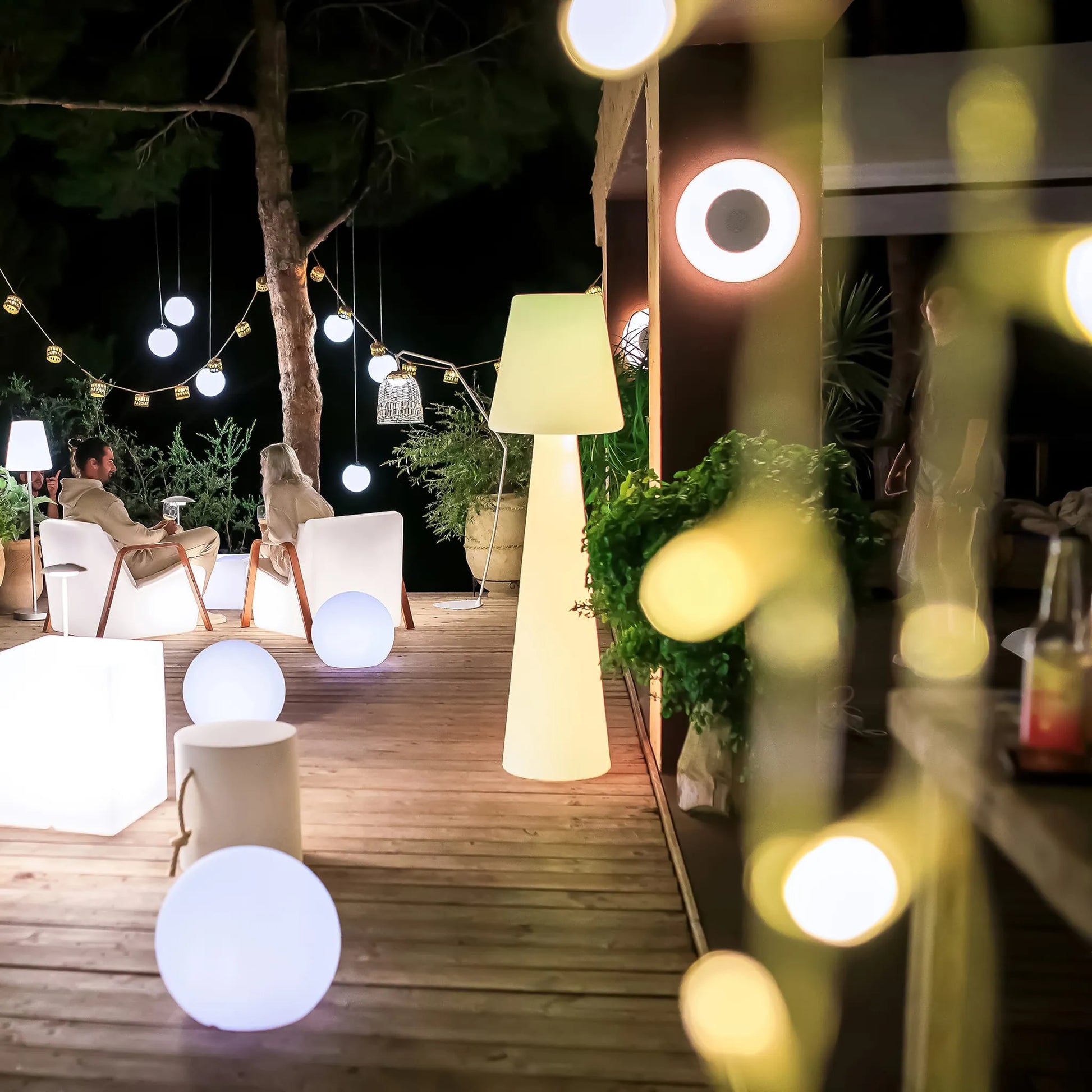 Lola 200 Nüline Distribution Lamps art-noise.myshopify.com lola-200 Lola 200 Nüline Distribution Lamps art-noise.myshopify.com lola-200