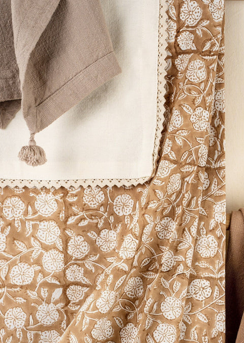 Maeve Lace Napkins, Set of 4 - Off White