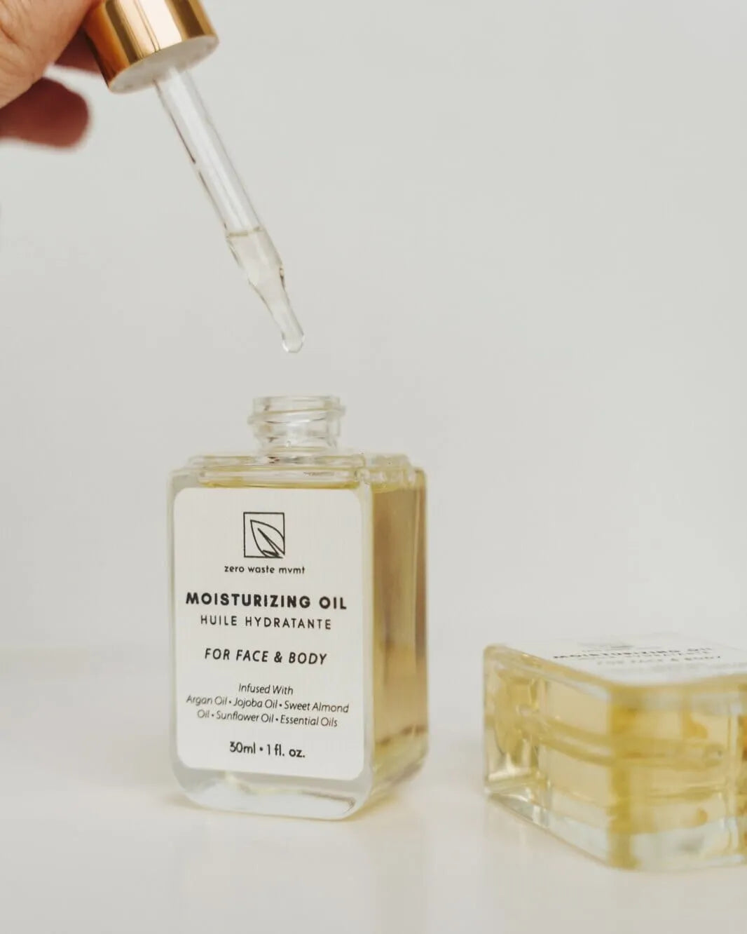 Moisturizing Oil Zero Waste MVMT product_type art-noise.myshopify.com moisturizing-oil Moisturizing Oil Zero Waste MVMT  art-noise.myshopify.com moisturizing-oil