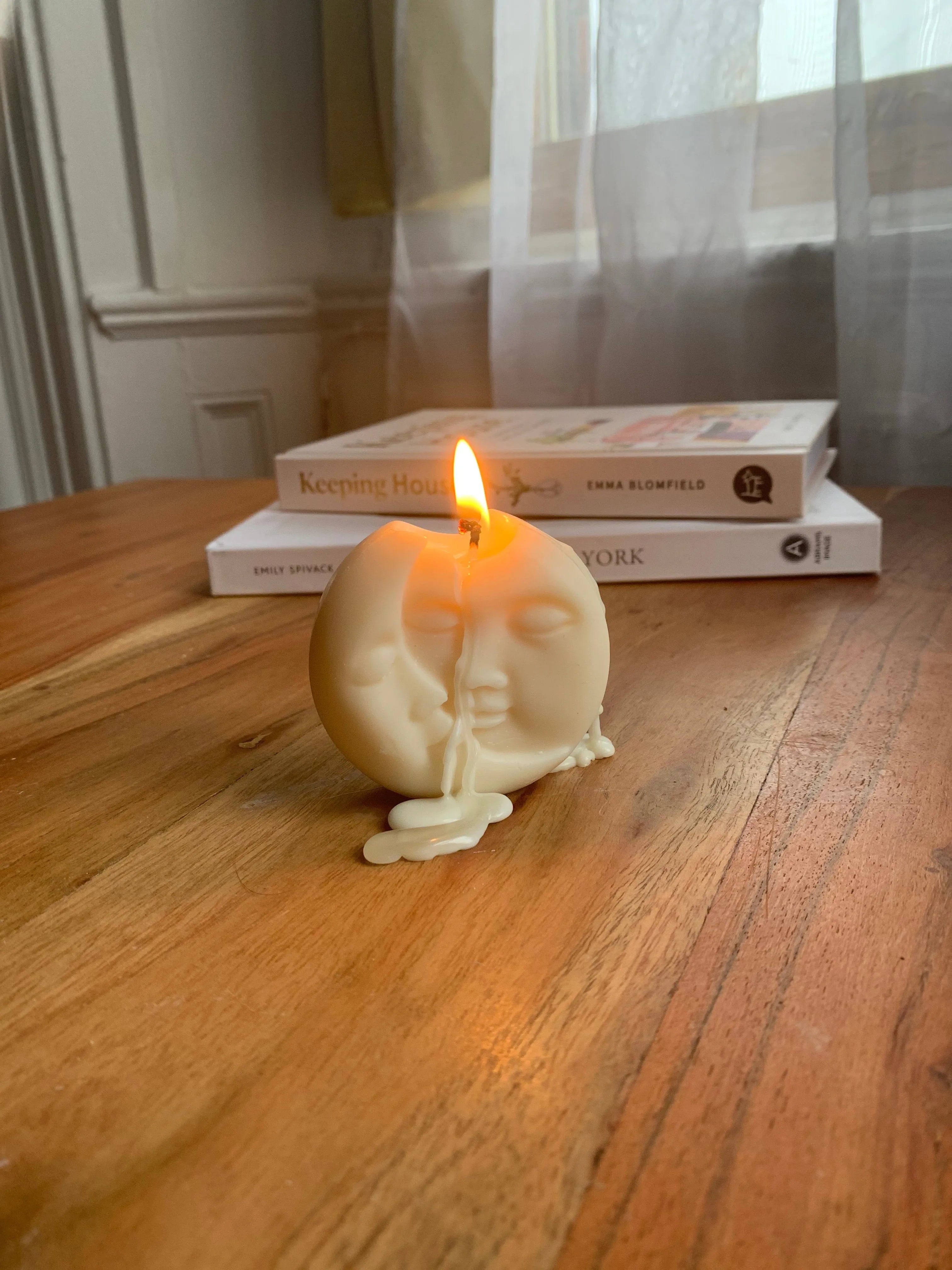 Moon Eloise and Oliver Decorative Candle art-noise.myshopify.com moon Moon Eloise and Oliver Decorative Candle art-noise.myshopify.com moon