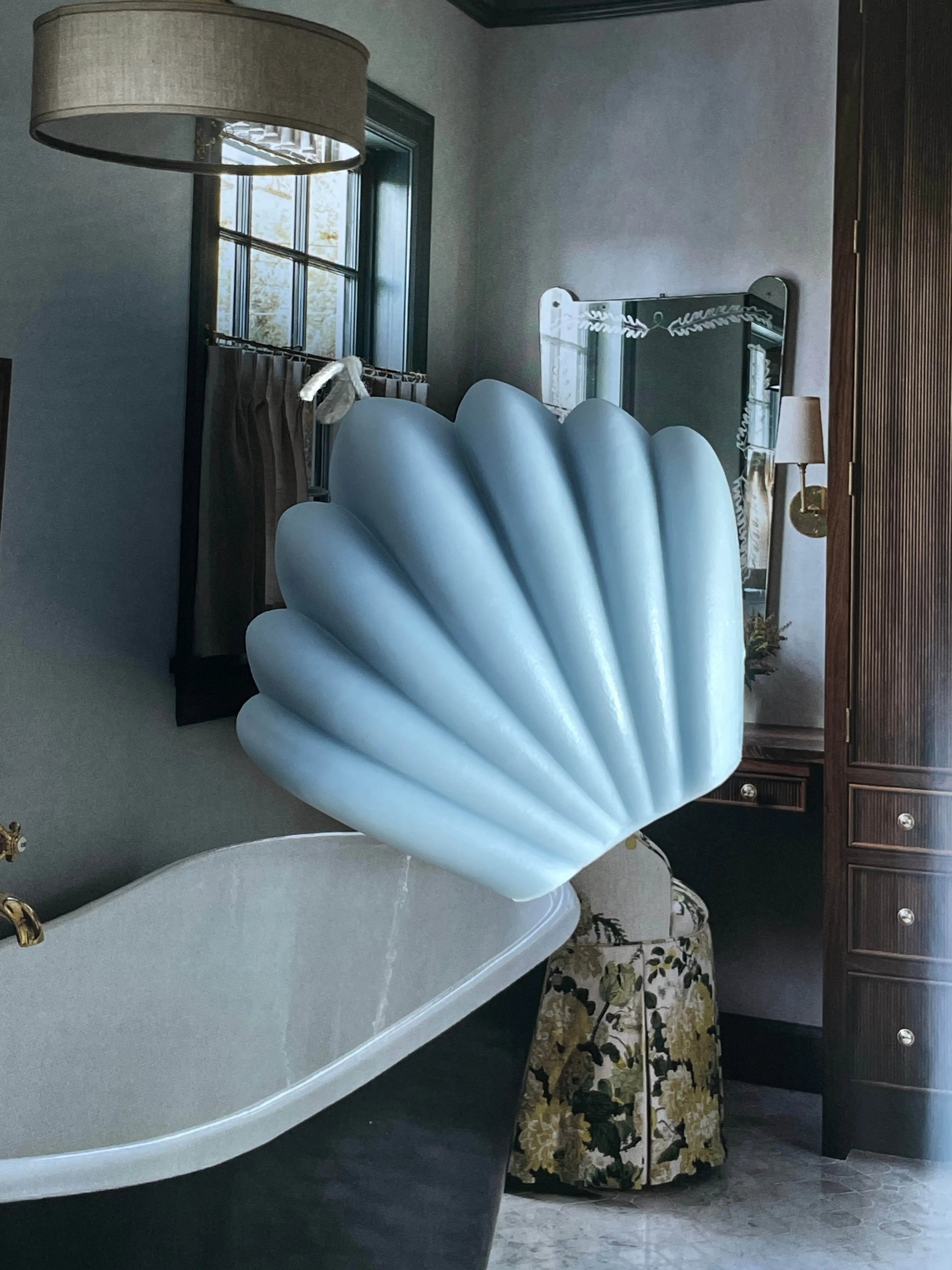 Elegant Shell Eloise and Oliver Decorative Candle art-noise.myshopify.com elegant-shell Elegant Shell Eloise and Oliver Decorative Candle art-noise.myshopify.com elegant-shell