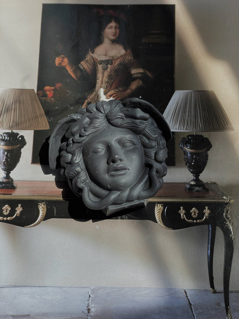 Medusa Eloise and Oliver Sculpture Candle art-noise.myshopify.com medusa