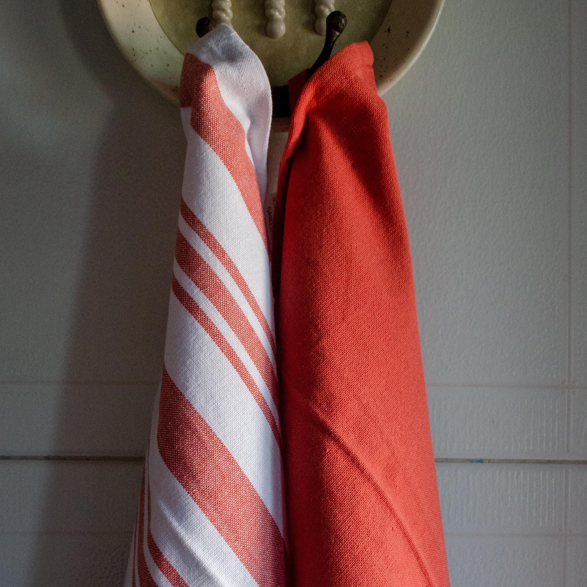 Decade Classic Tea Towels: 3 Colors-Set/3