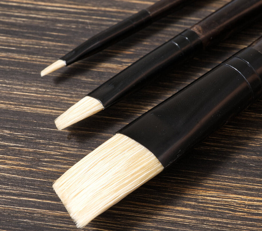 Tri-Art Artist Brushes - Long Handle Natural Bristle - Angle - Art Noise